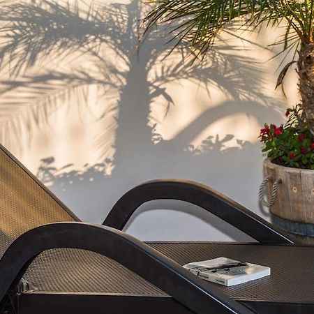 Apartamentos Plaza Cavana 5 Nerja Exterior photo
